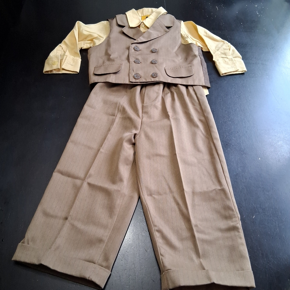 Classic Tan Toddler Boy's 4 Piece Set     Size 24mo.